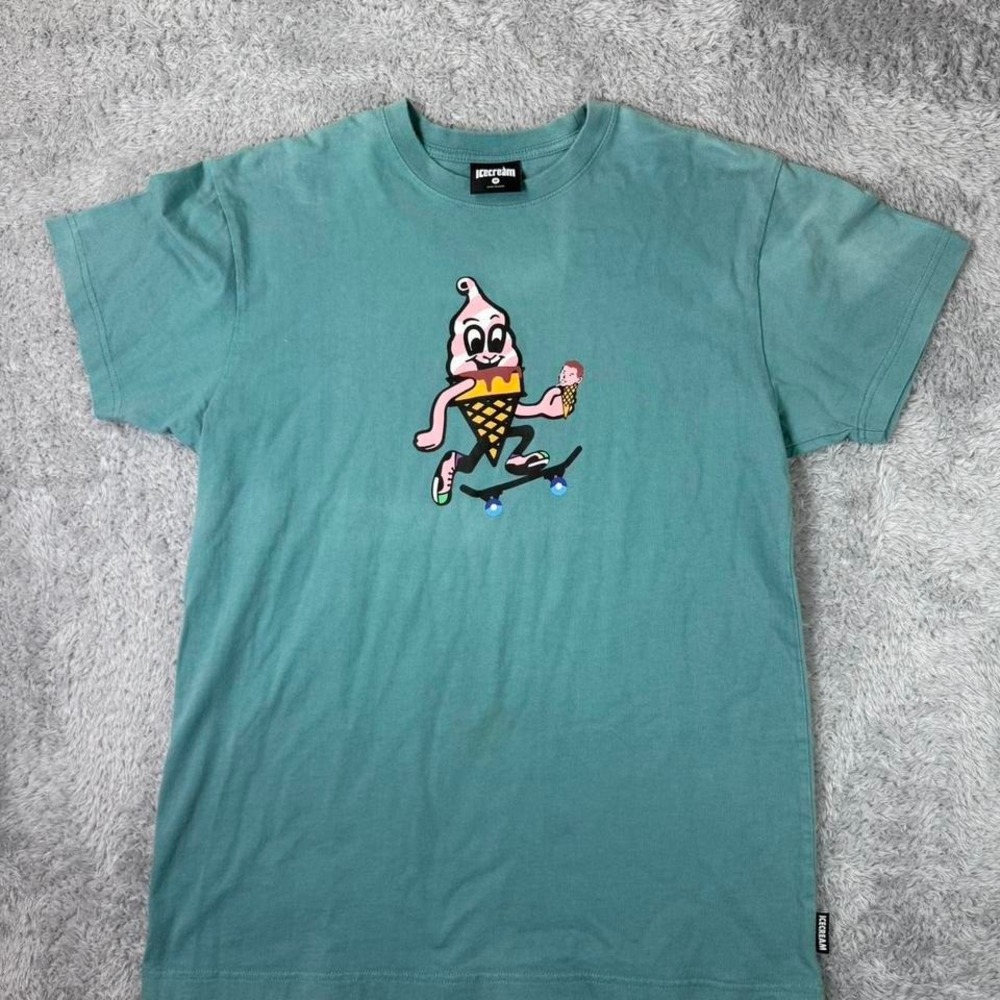 Ice cream skateboarding t shirt‎